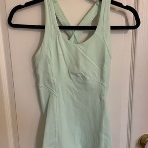 Lululemon tank top